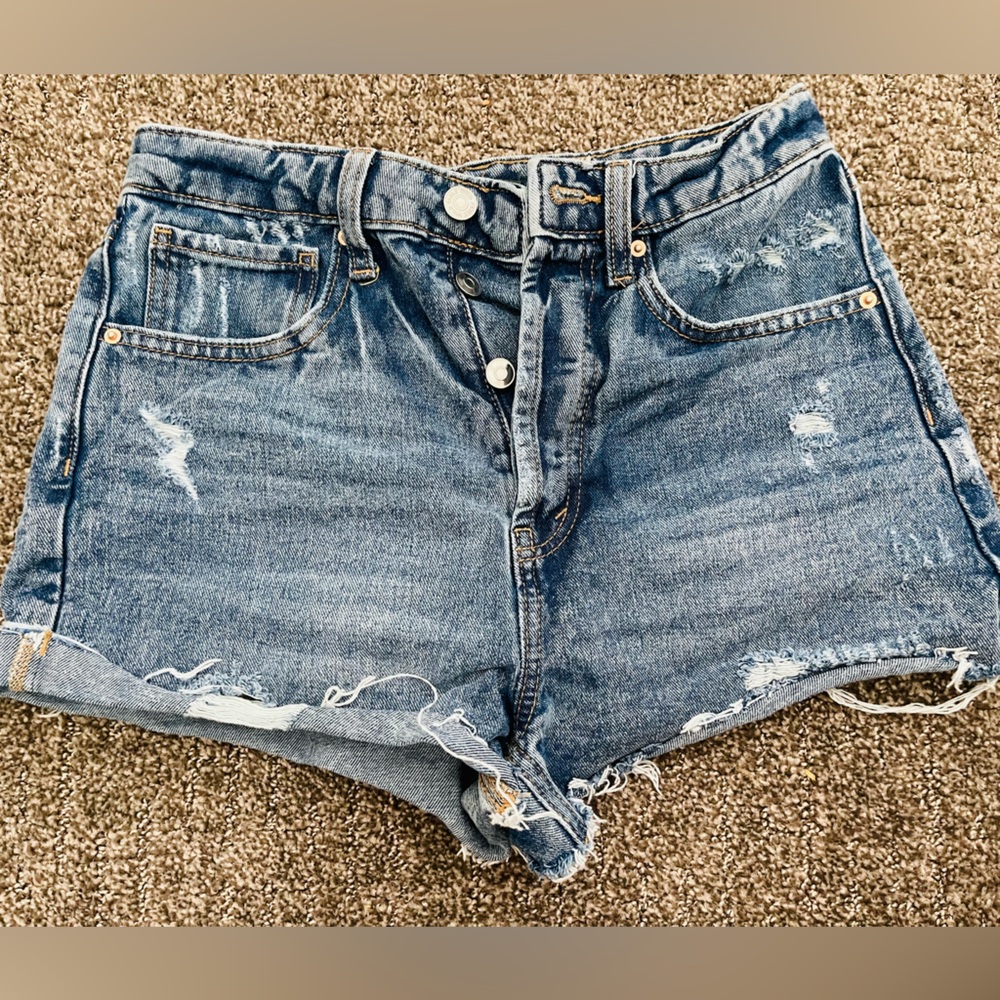 High rise cut off shorts